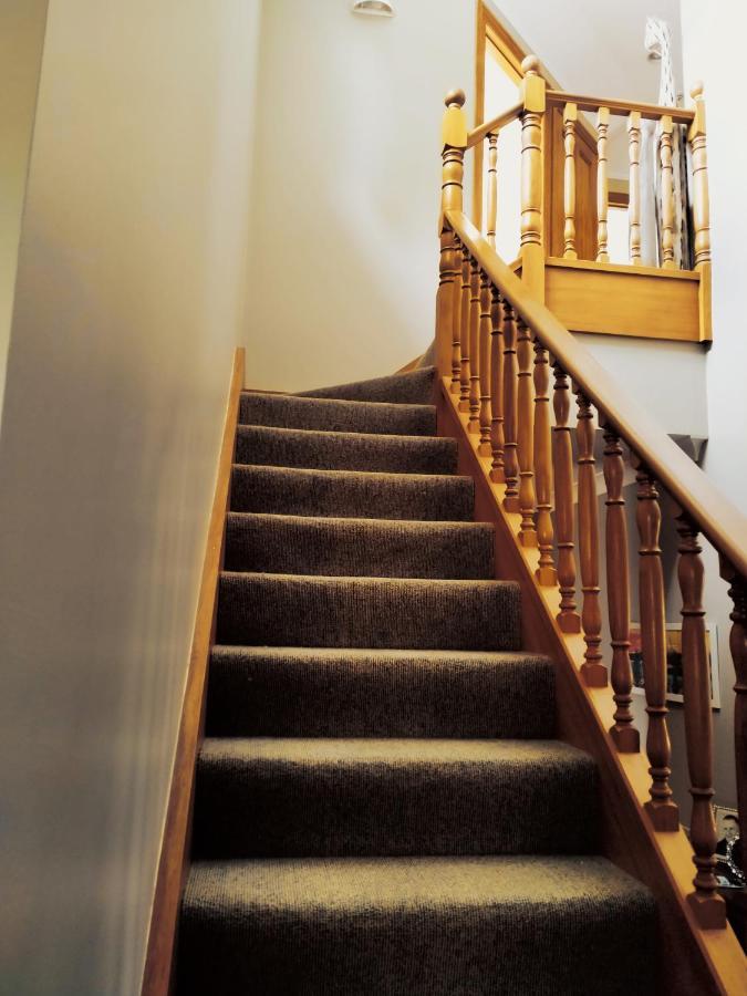 Amberly House Rotorua Bed & Breakfast ภายนอก รูปภาพ
