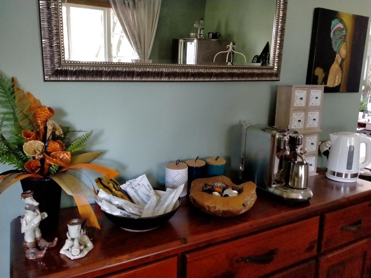 Amberly House Rotorua Bed & Breakfast ภายนอก รูปภาพ