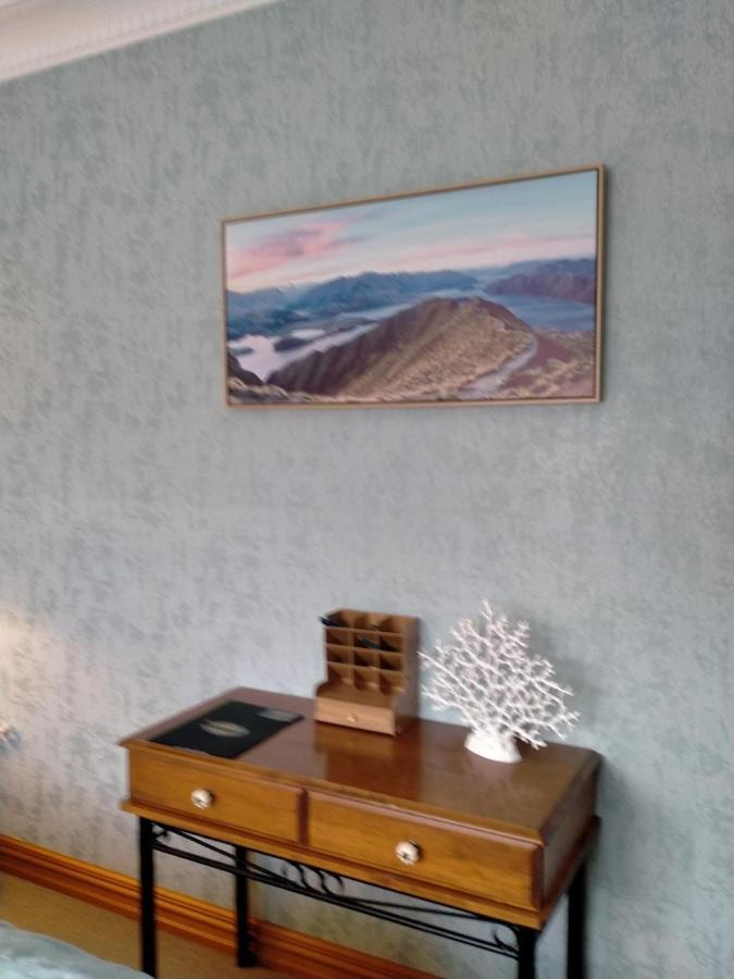 Amberly House Rotorua Bed & Breakfast ภายนอก รูปภาพ